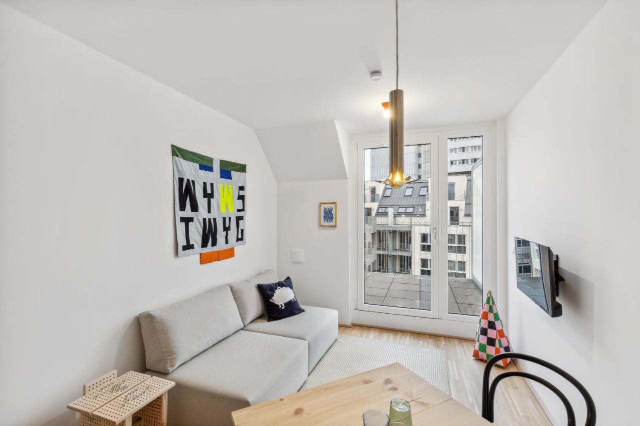Apartment Ding Design In Brigittenau *