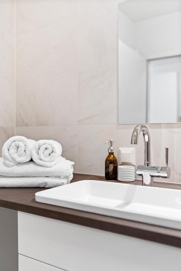 Ding Design In Brigittenau Apartment Vienna