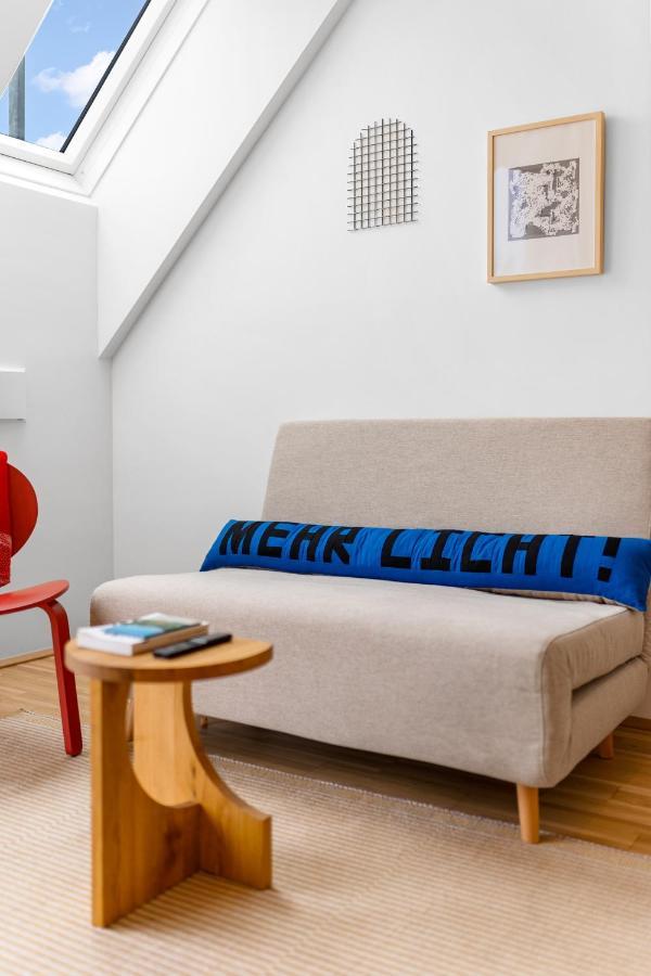 Apartment Ding Design In Brigittenau *