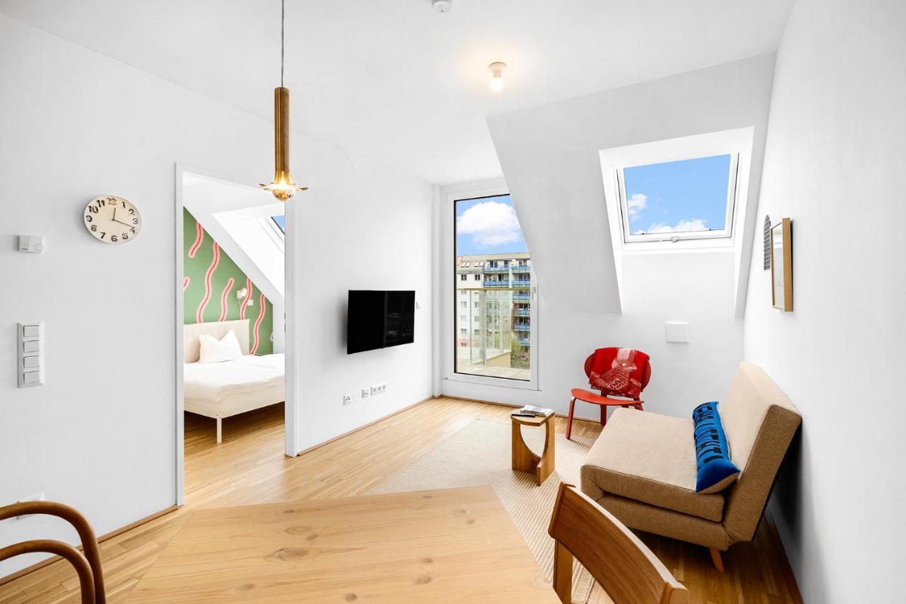 Apartment Ding Design In Brigittenau *