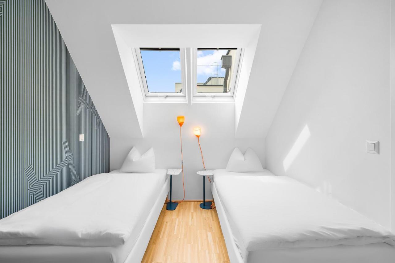 Apartment Ding Design In Brigittenau *